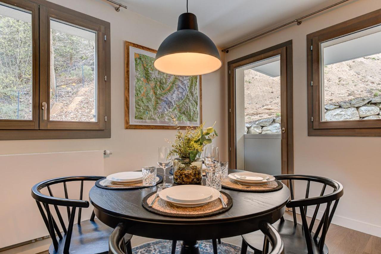 White Pearl A02 - Alpes Travel - Chamonix - Sleeps 4 Apartman Kültér fotó
